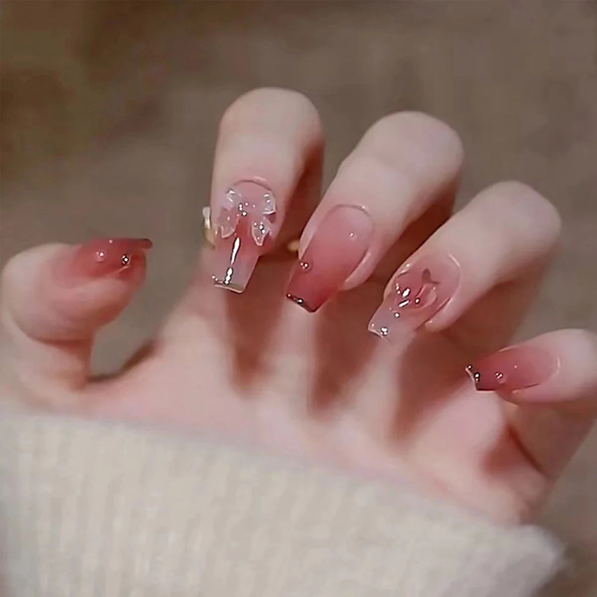 Pink Gradient Press-On Nails — Short with Bow Accents (24 pc)